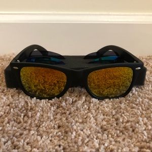 Wayfarer Sunglasses. NOT RayBan